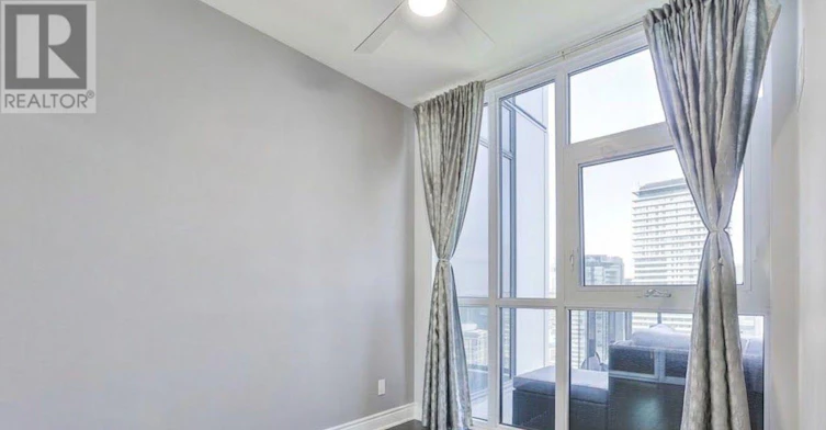 PH05-28 Ted Rogers Way, Toronto, ON, M4Y 2W7 - 3
