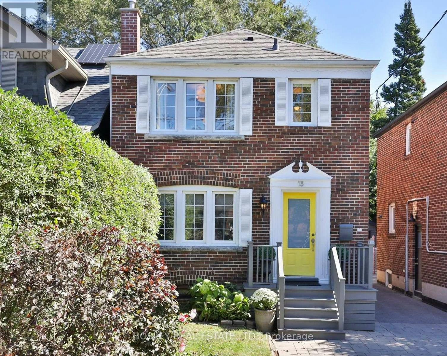13 Hopedale Avenue, Toronto, ON, M4K 3M8