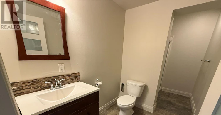 310 Cumberland Street N, Thunder Bay, ON, P7A 4N8 - 12