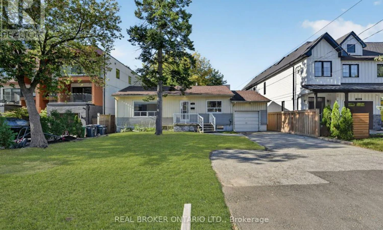 1024 Roosevelt Road