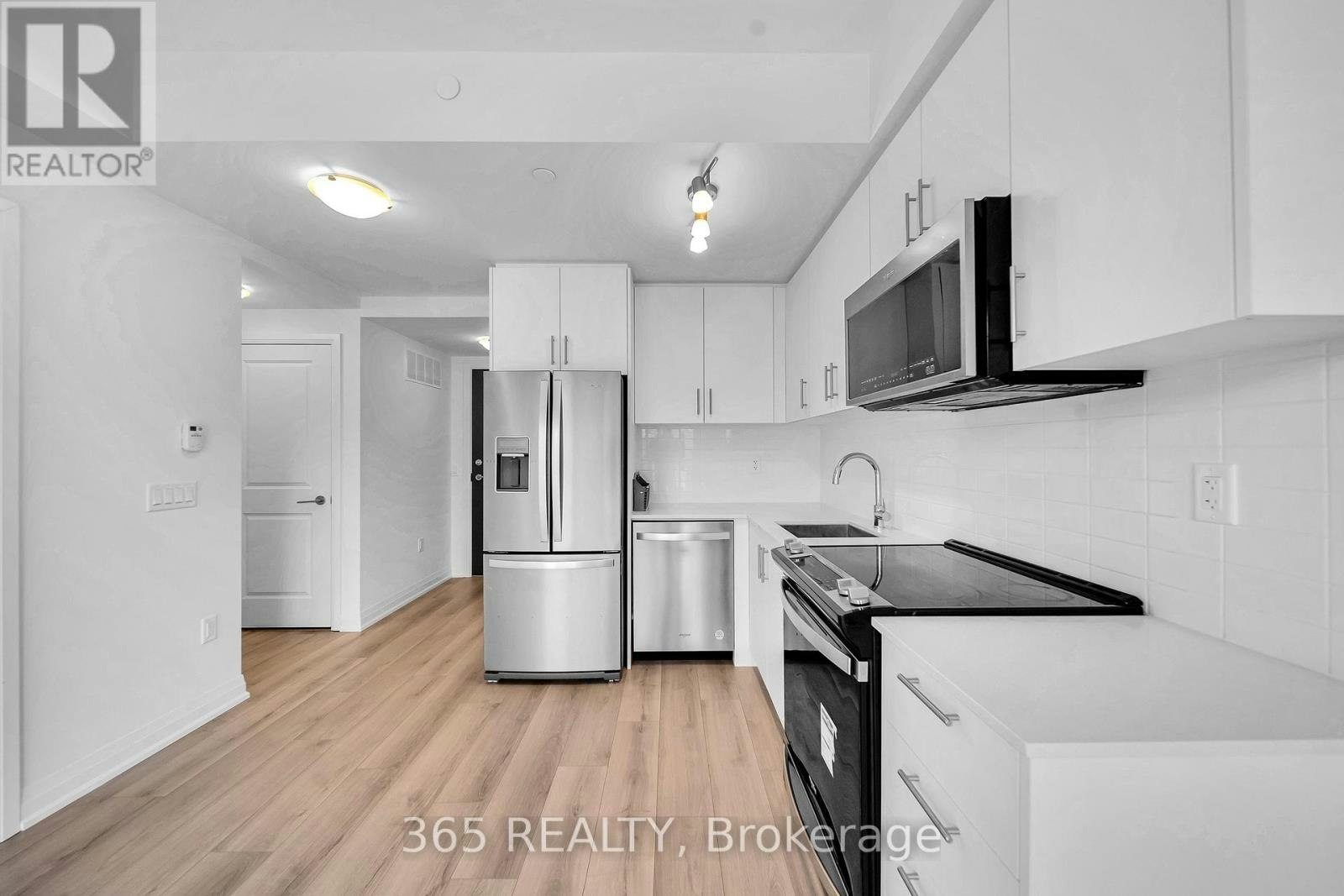 261-65 Attmar Drive, Brampton, ON, L6P 0Y6 - 6