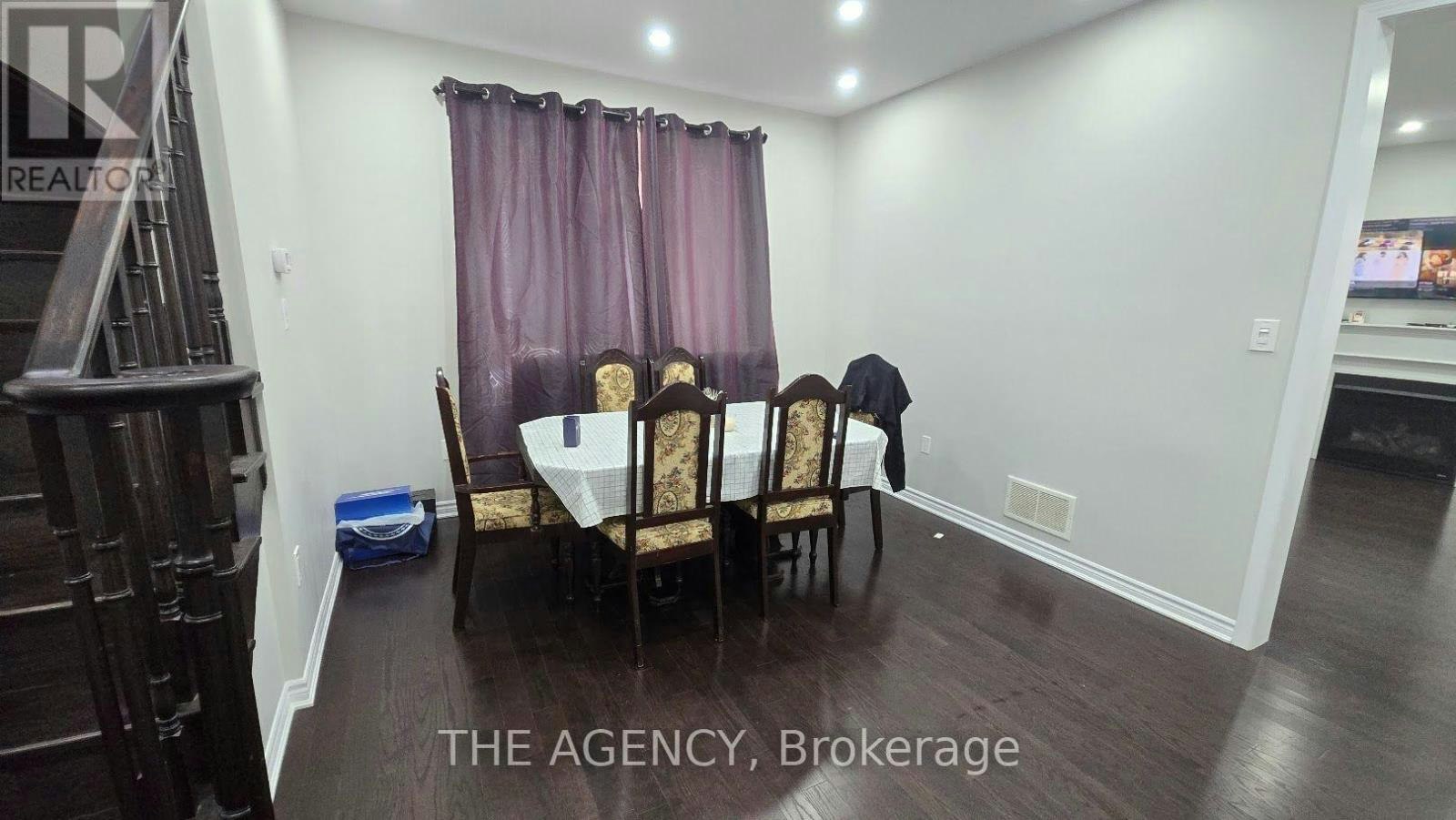 57 Leadenhall Road, Brampton, ON, L7A 4G2 - 4