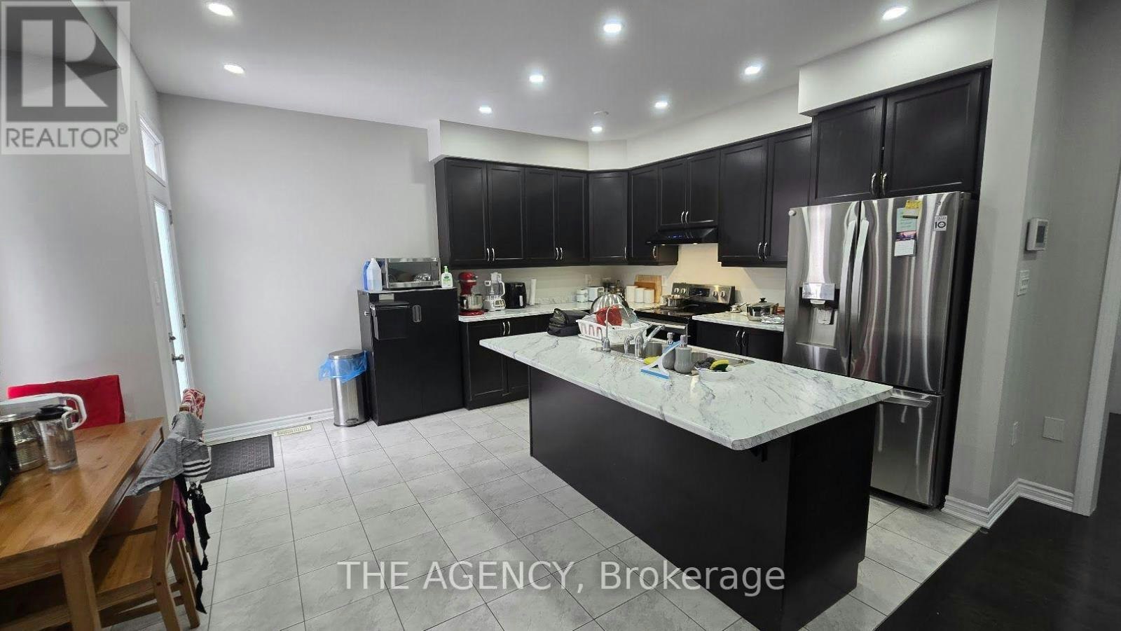 57 Leadenhall Road, Brampton, ON, L7A 4G2 - 6