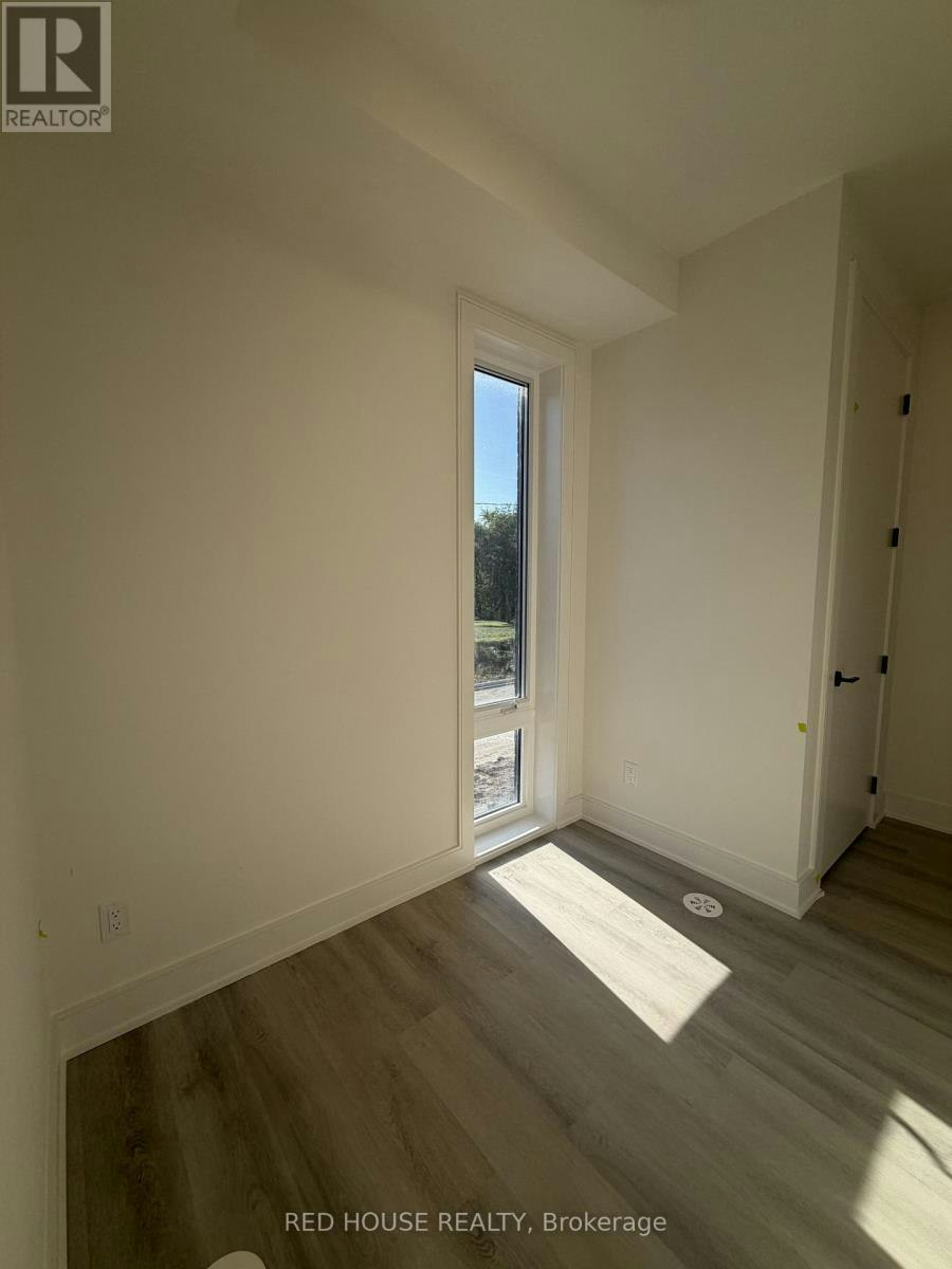 238 Ellis Avenue, St. Catharines, ON, L2P 0H2 - 18