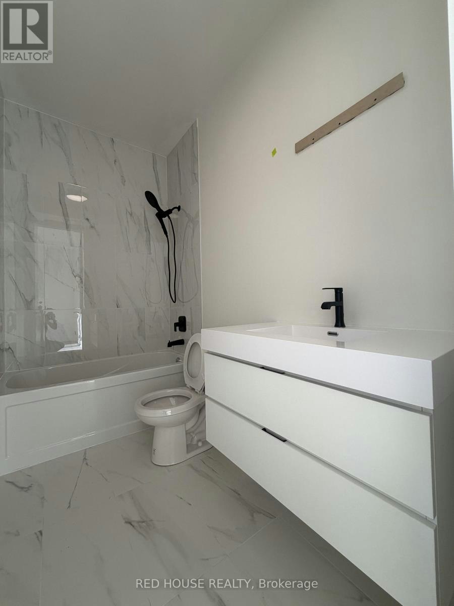 238 Ellis Avenue, St. Catharines, ON, L2P 0H2 - 17