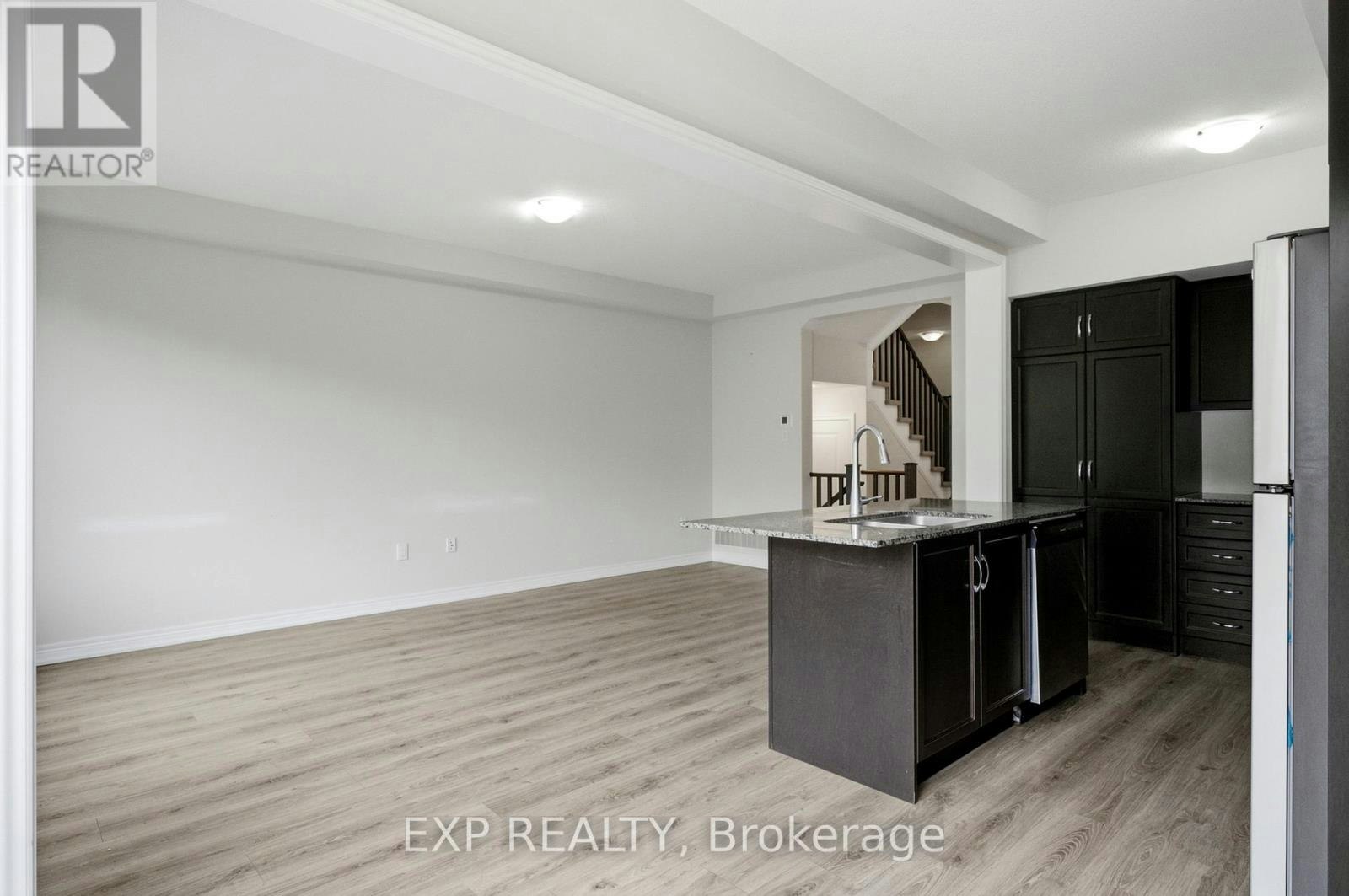 32-10 Birmingham Drive, Cambridge, ON, N1R 0C5 - 14