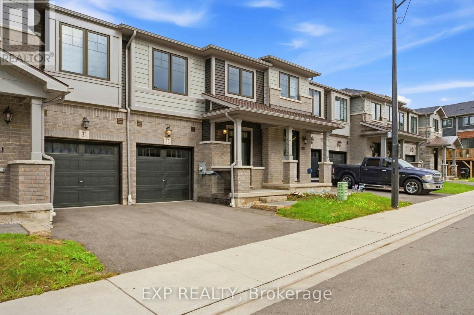 32-10 Birmingham Drive, Cambridge, ON, N1R 0C5 - 2
