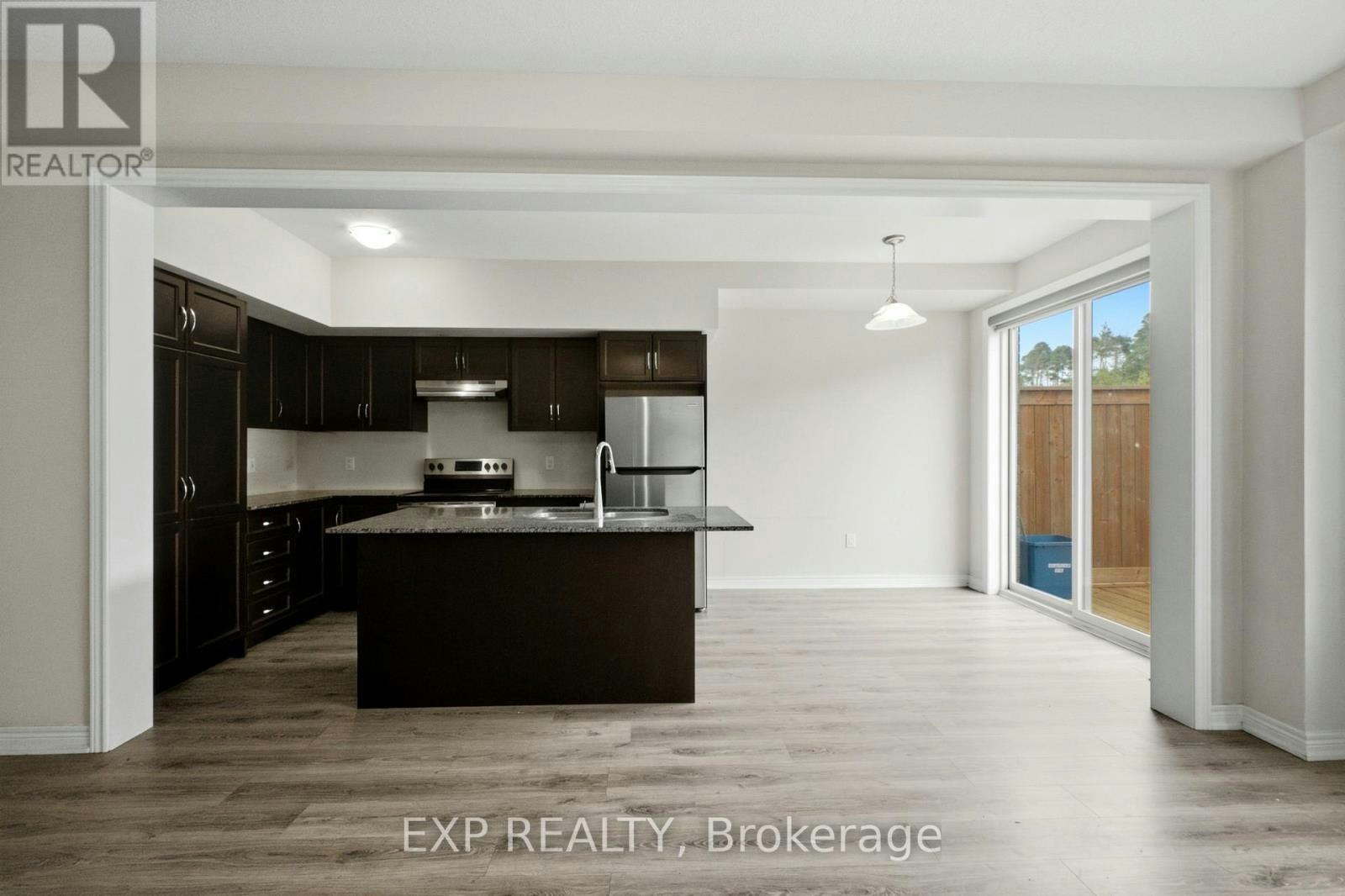 32-10 Birmingham Drive, Cambridge, ON, N1R 0C5 - 12