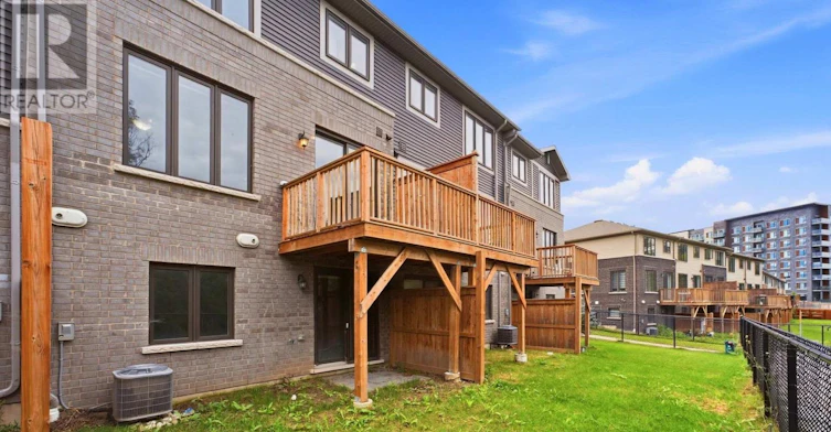 32-10 Birmingham Drive, Cambridge, ON, N1R 0C5 - 36
