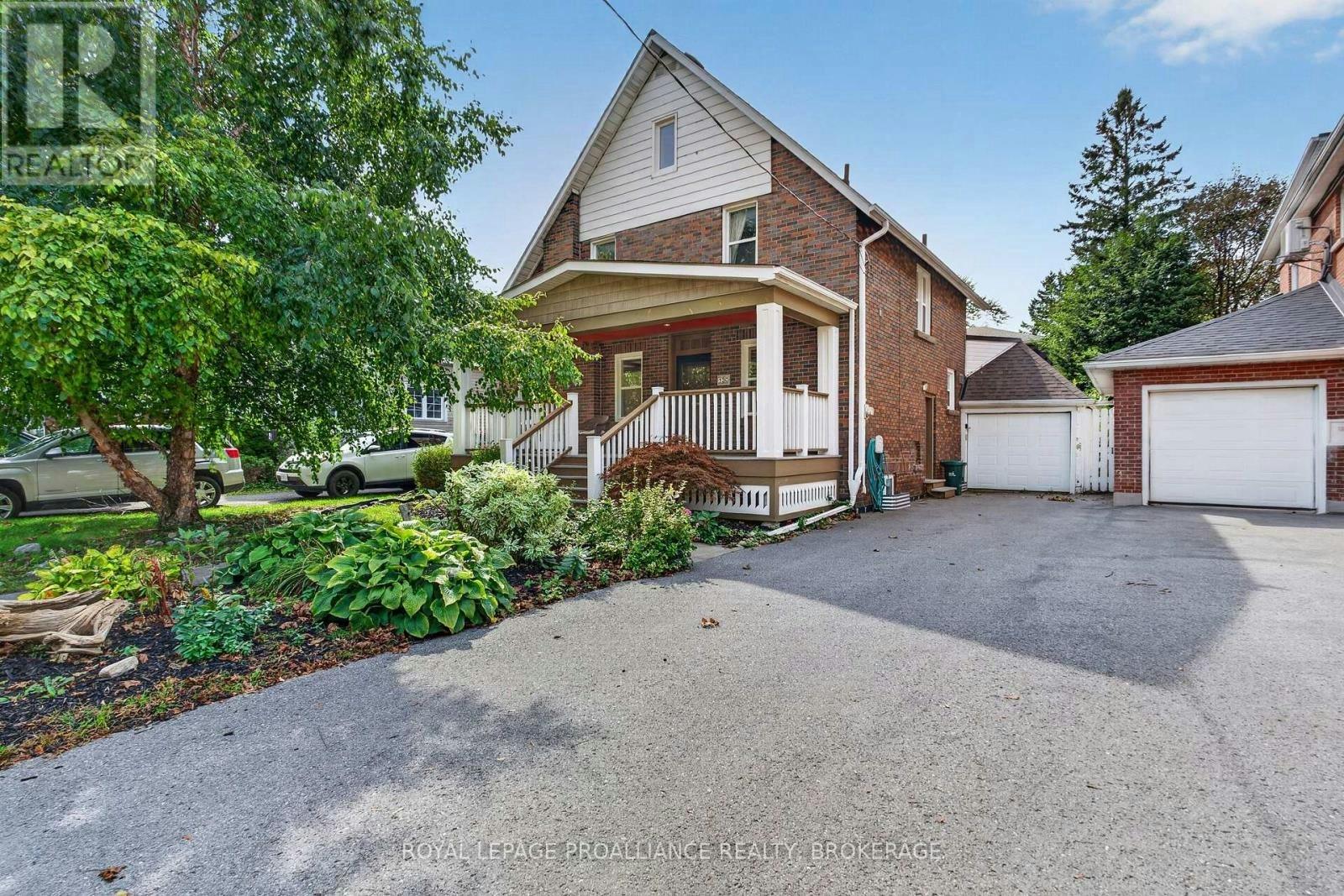 130 Macdonnell Street, Kingston, ON, K7L 4B8