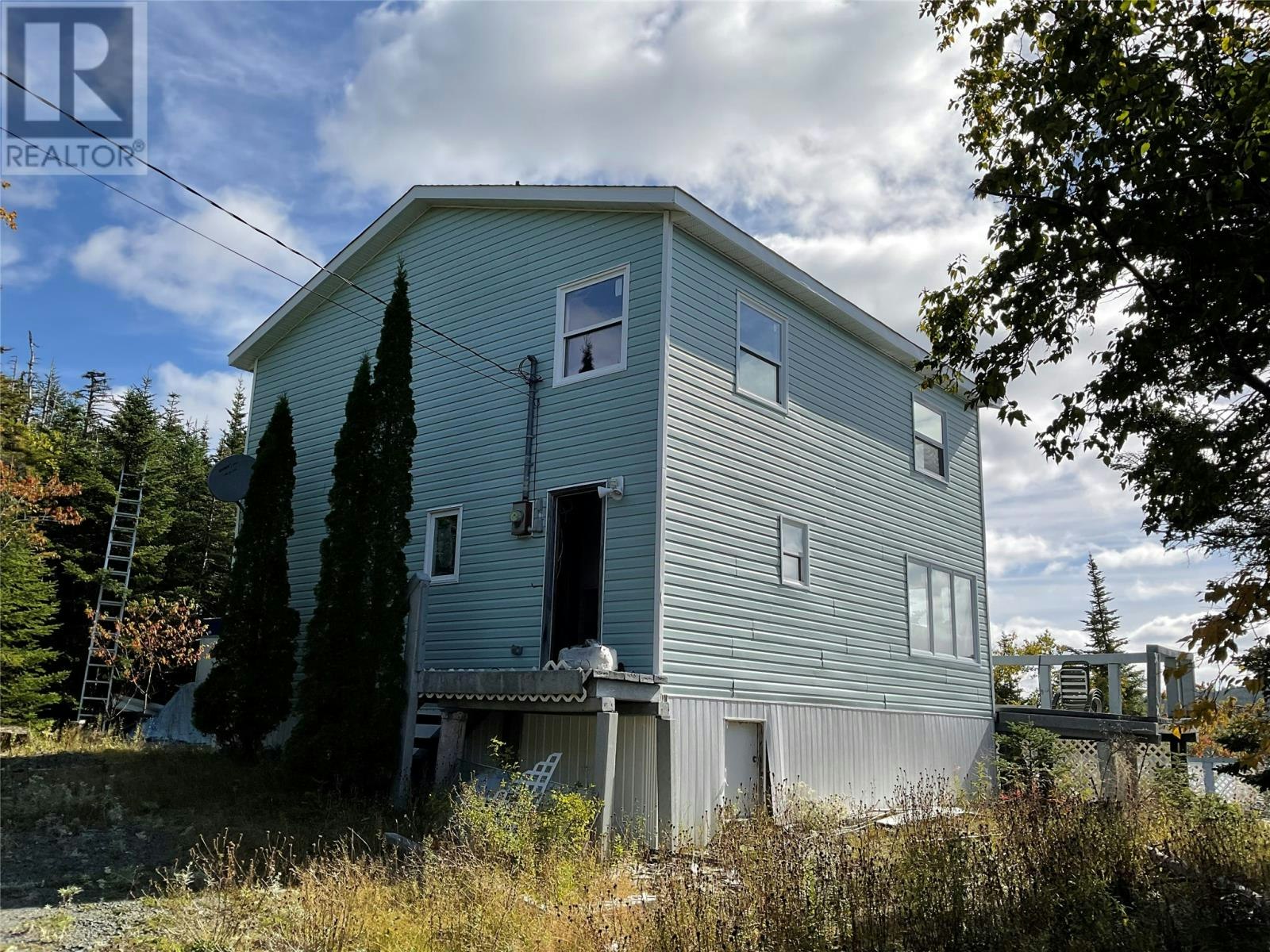 327 Middle Gull Pond Road, Avondale, NL, A0G 1B0