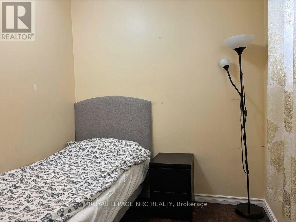 11 Rebecca Street, St. Catharines, ON, L2S 2G7 - 6