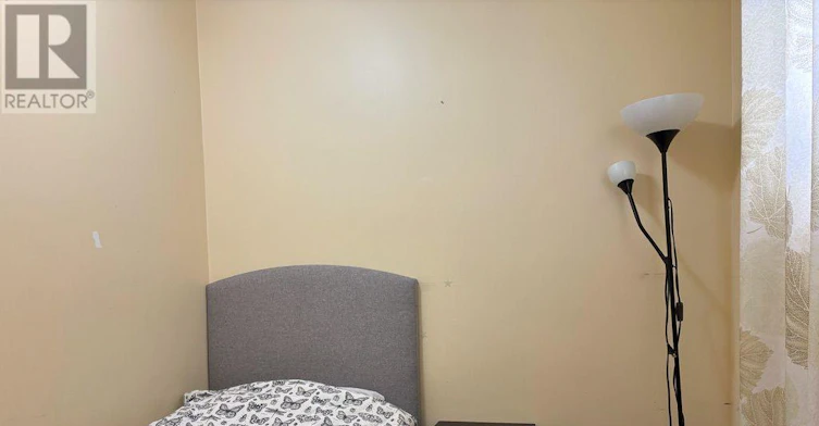 11 Rebecca Street, St. Catharines, ON, L2S 2G7 - 6