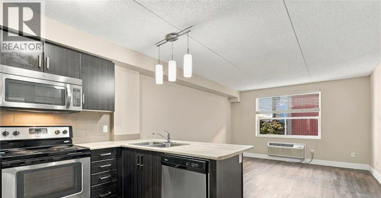 603-149 Main Street W, Hamilton, ON, L8P 1H9 - 10