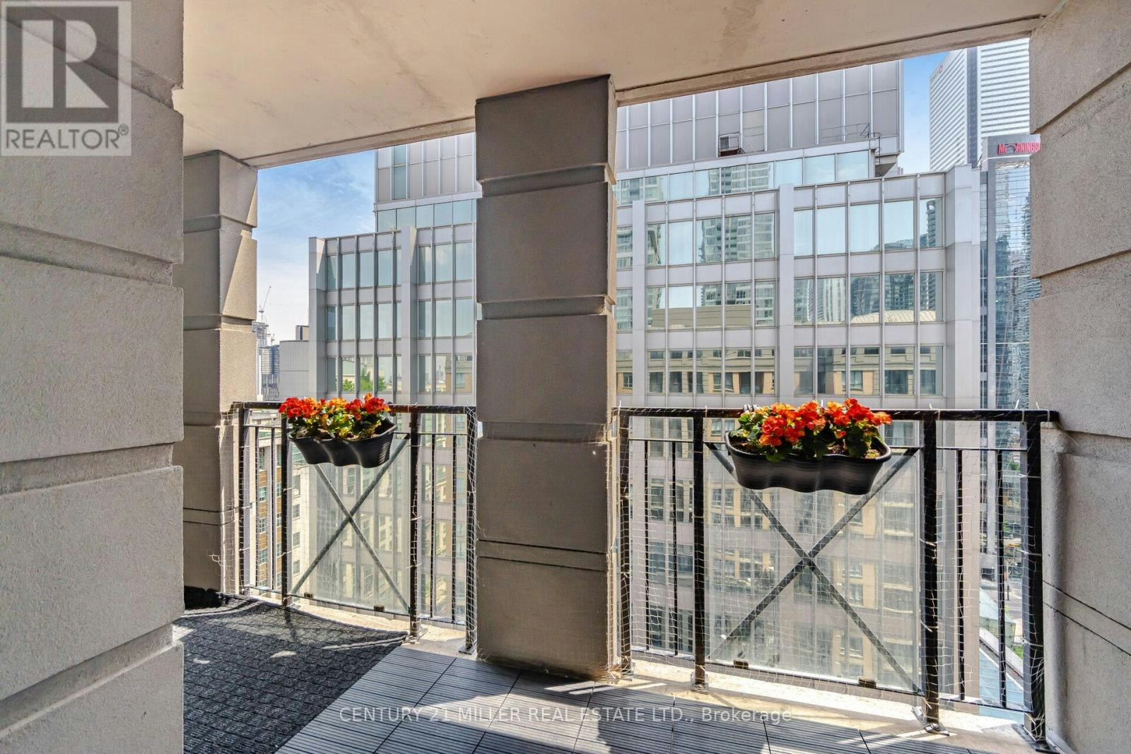12-140 Simcoe Street, Toronto, ON, M5H 4E9 - 25