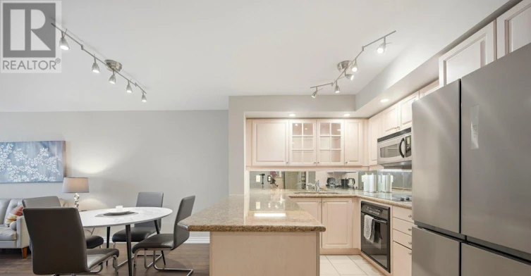 12-140 Simcoe Street, Toronto, ON, M5H 4E9 - 7