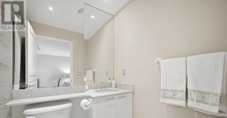12-140 Simcoe Street, Toronto, ON, M5H 4E9 - 22
