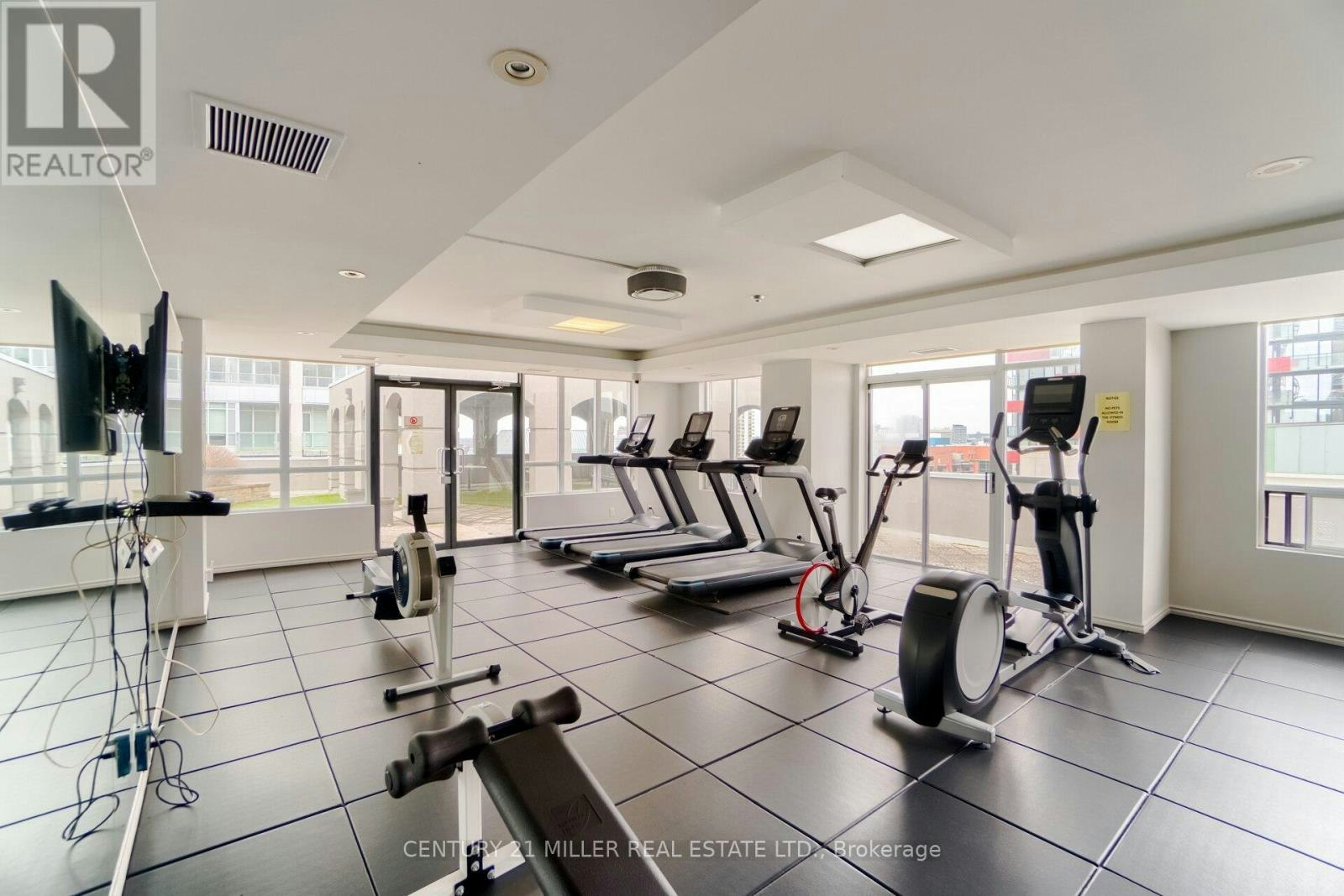 12-140 Simcoe Street, Toronto, ON, M5H 4E9 - 33