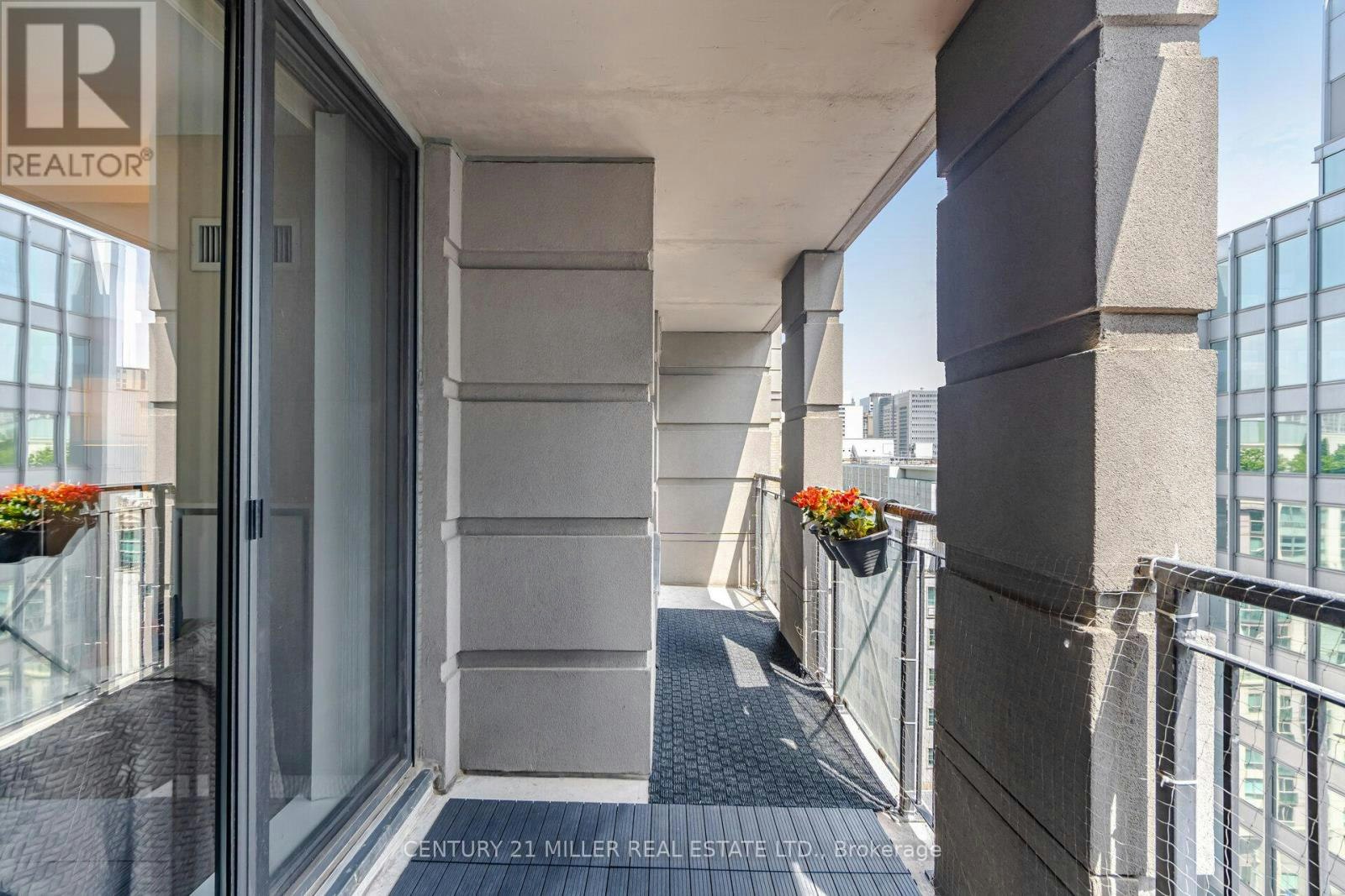 12-140 Simcoe Street, Toronto, ON, M5H 4E9 - 26