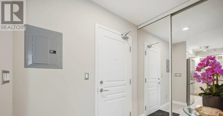 12-140 Simcoe Street, Toronto, ON, M5H 4E9 - 5
