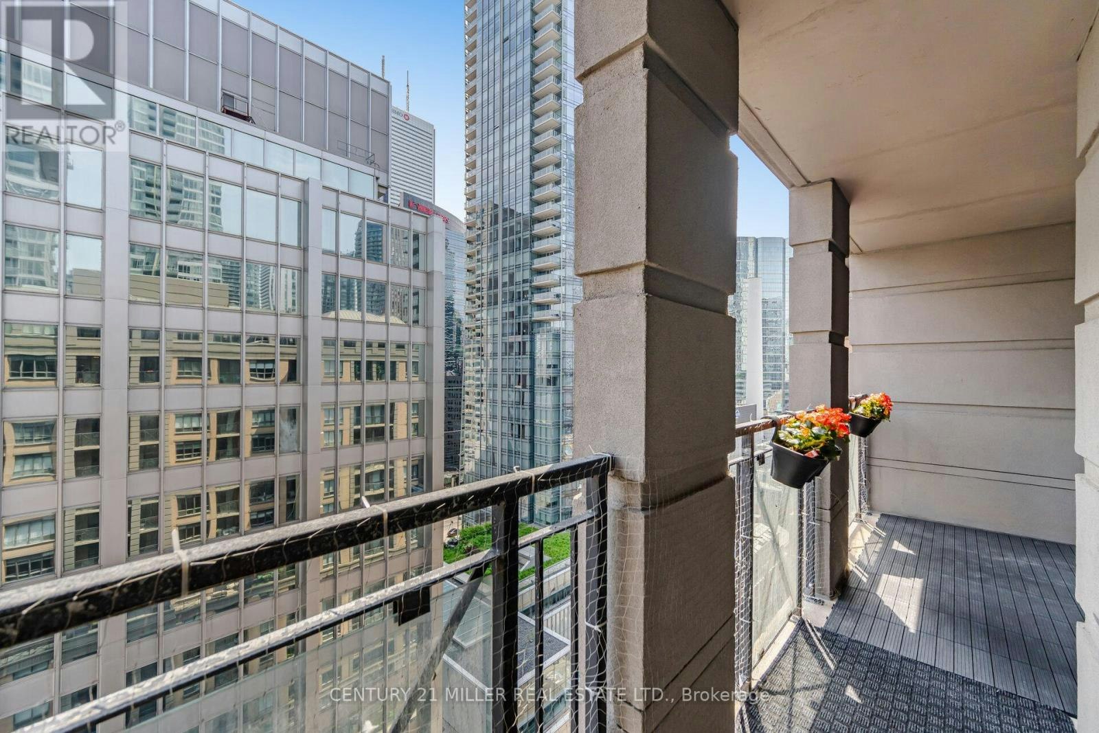 12-140 Simcoe Street, Toronto, ON, M5H 4E9 - 29