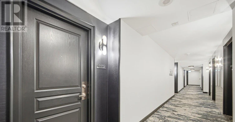 12-140 Simcoe Street, Toronto, ON, M5H 4E9 - 4