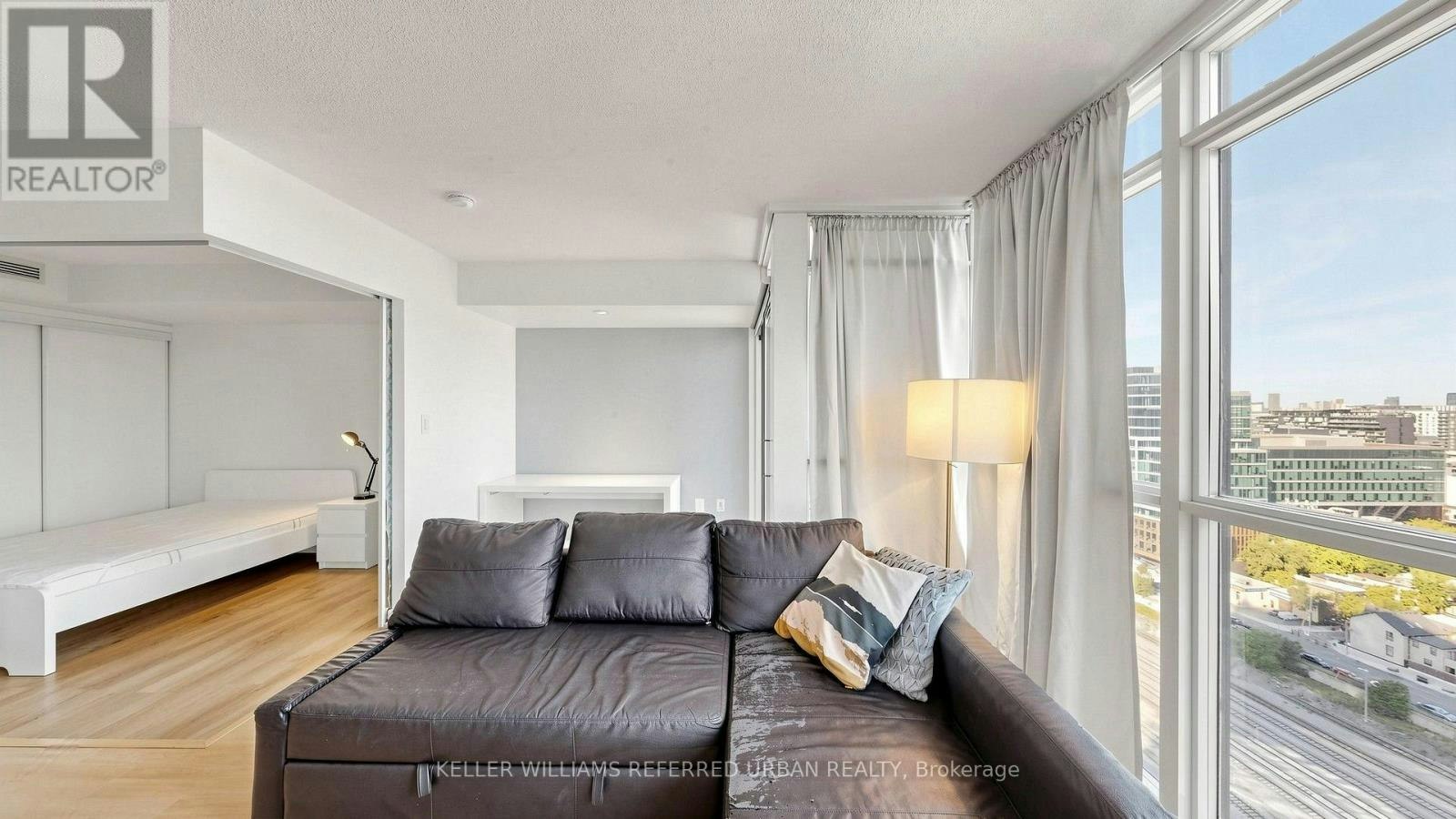 2306-25 Capreol Court, Toronto, ON, M5V 3Z7 - 9