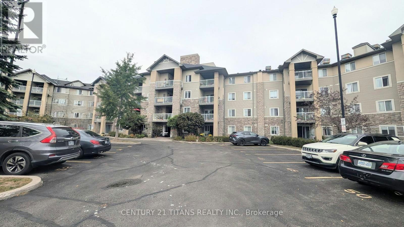 115-684 Warden Avenue, Toronto, ON, M1L 4W4
