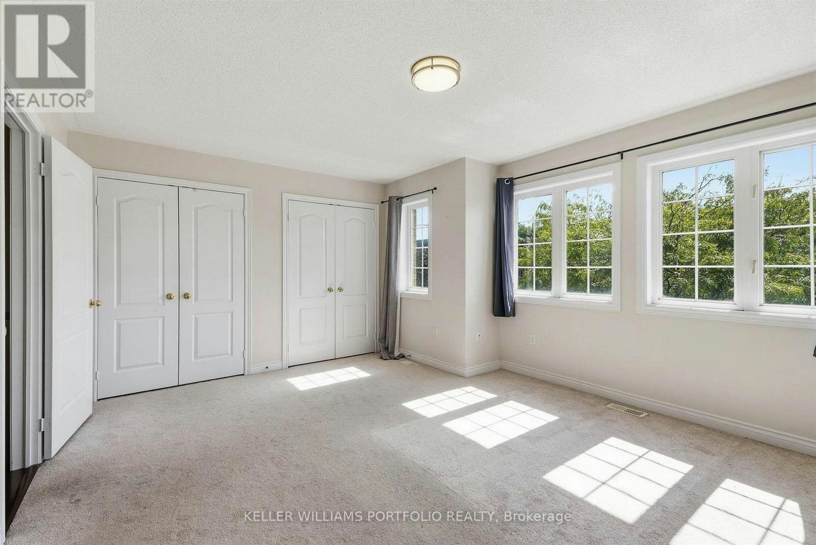 8 Gateway Court, Whitby, ON, L1R 3M9 - 21
