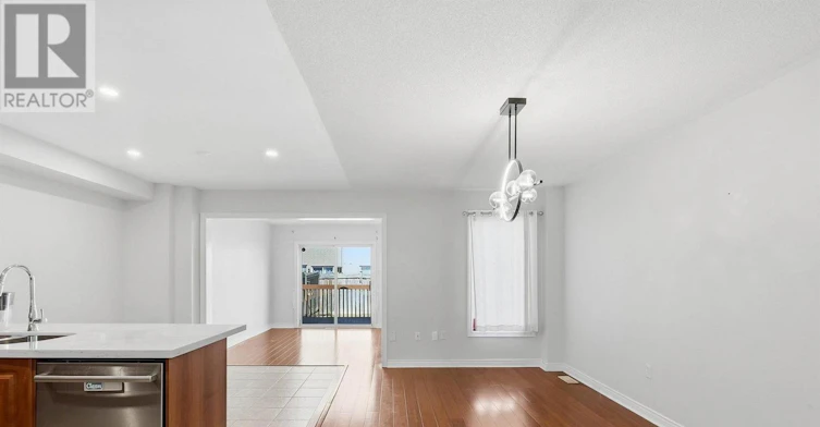 8 Gateway Court, Whitby, ON, L1R 3M9 - 7