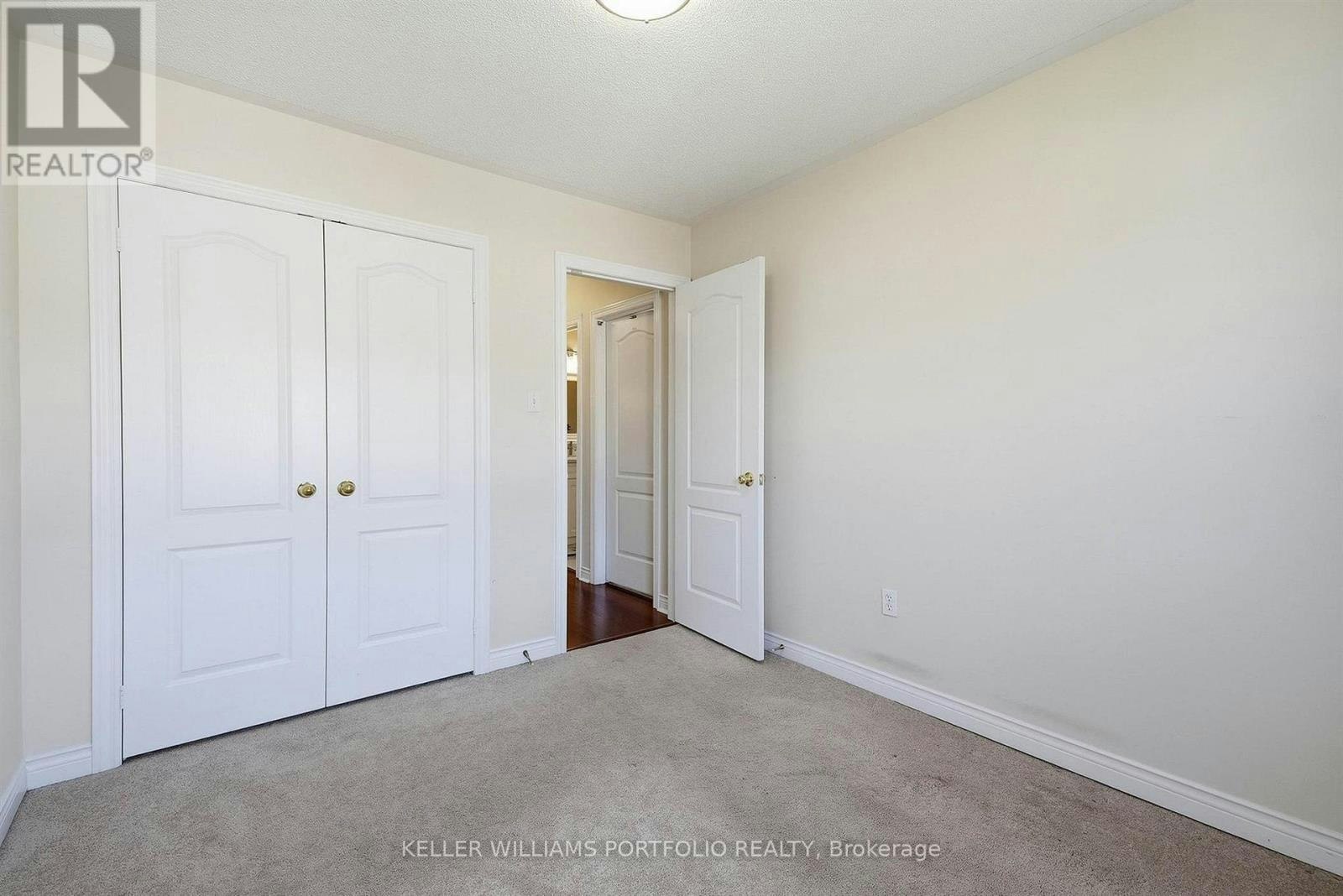 8 Gateway Court, Whitby, ON, L1R 3M9 - 27