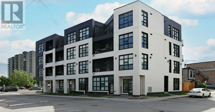 104-101 Pinhey Street, Ottawa, ON, K1Y 1T7