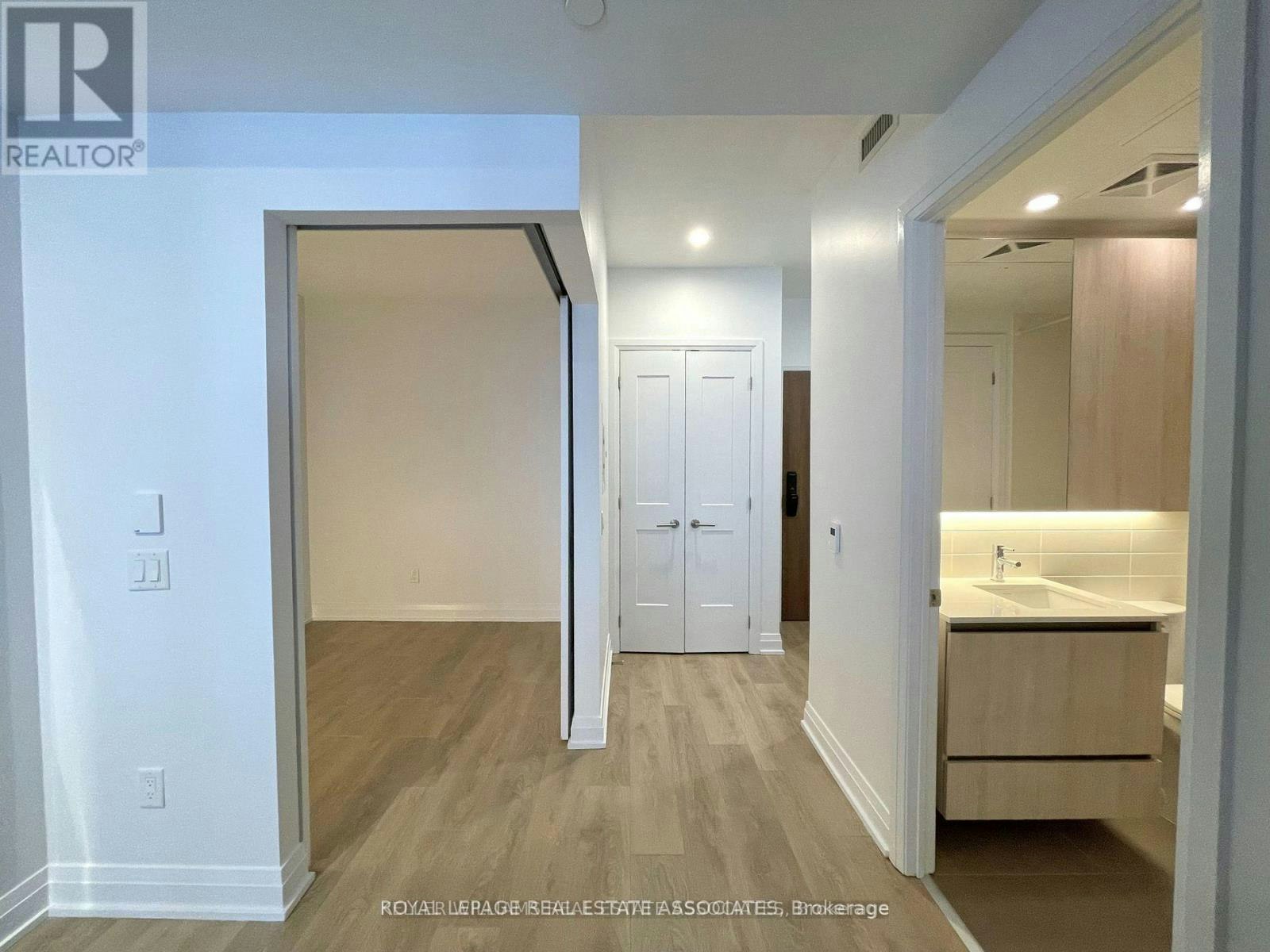 917-21 Park Street E, Mississauga, ON, L5G 1L7 - 15