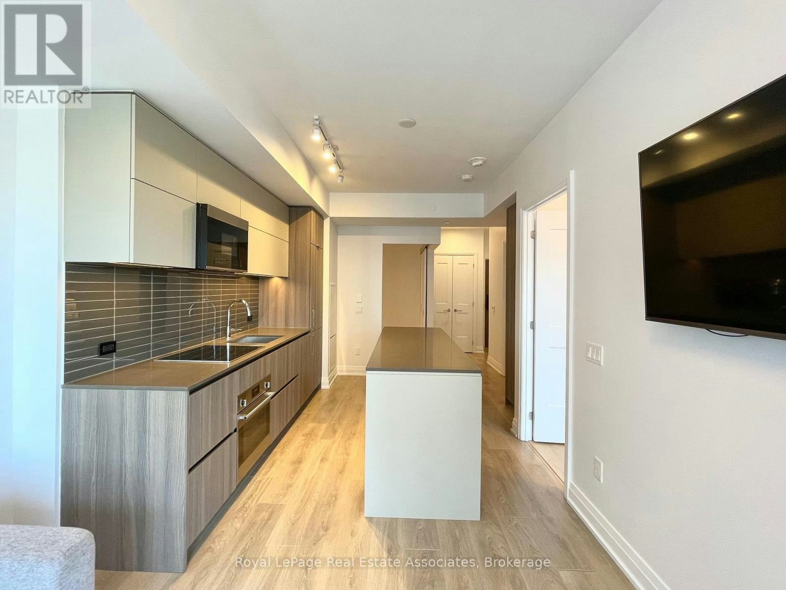 917-21 Park Street E, Mississauga, ON, L5G 1L7 - 6