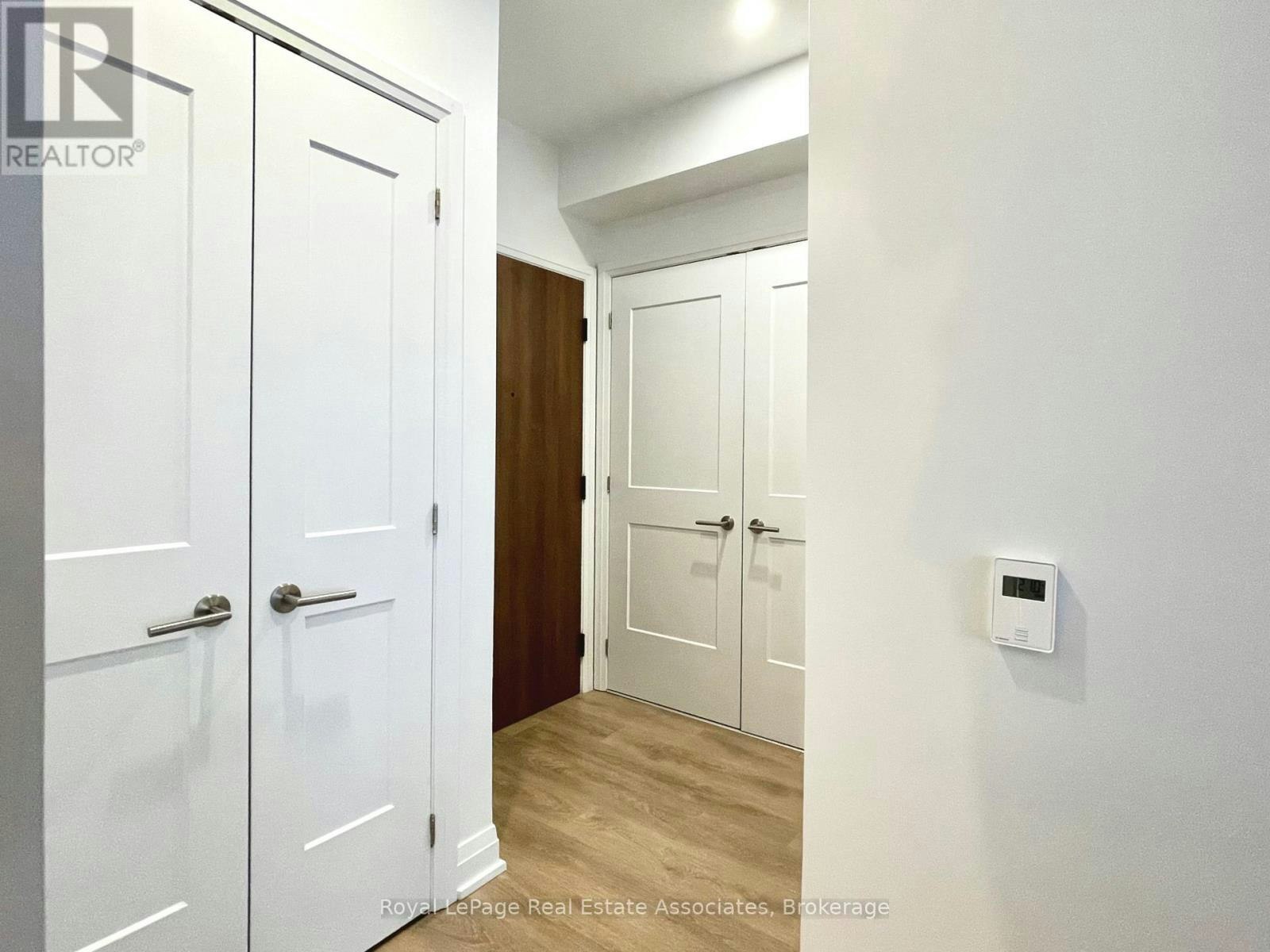 917-21 Park Street E, Mississauga, ON, L5G 1L7 - 3