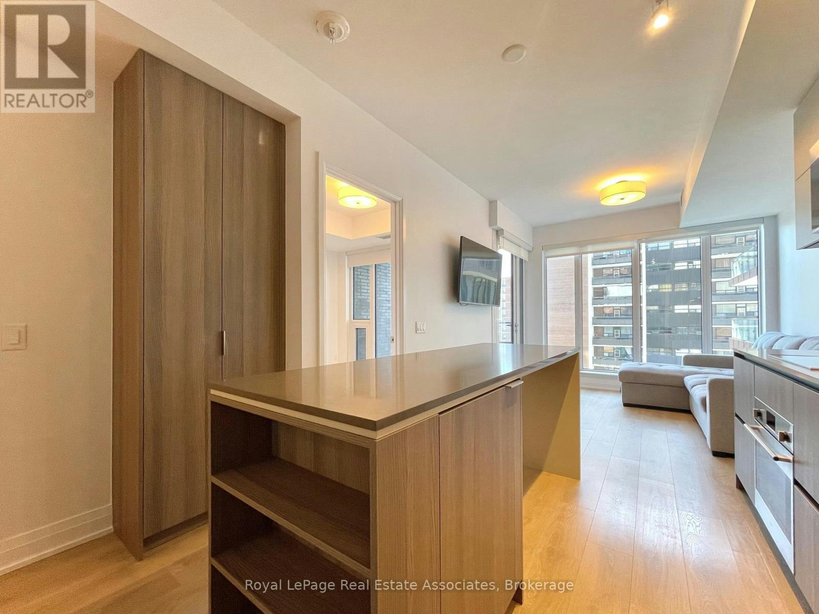 917-21 Park Street E, Mississauga, ON, L5G 1L7 - 11