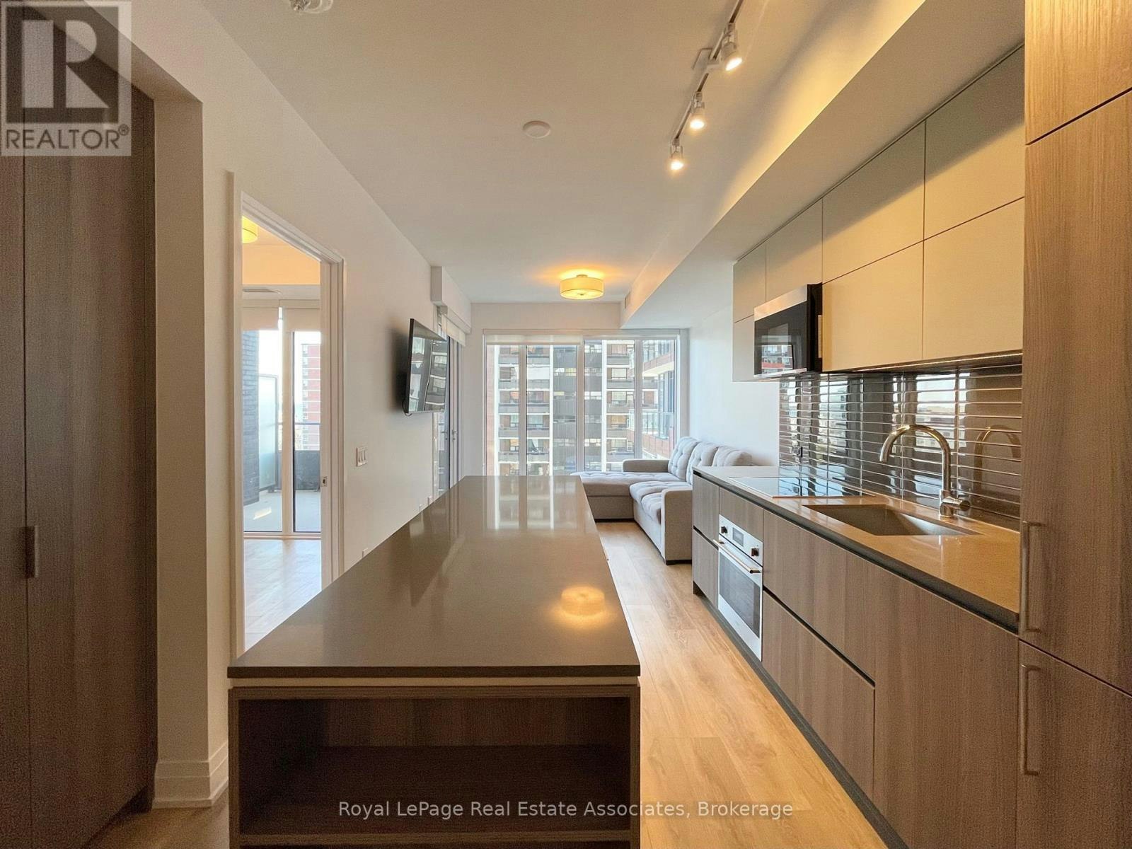 917-21 Park Street E, Mississauga, ON, L5G 1L7 - 10
