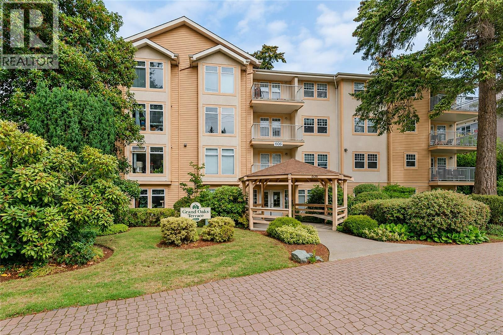 105-606 Goldstream Avenue, Langford, BC, V9B 2W8