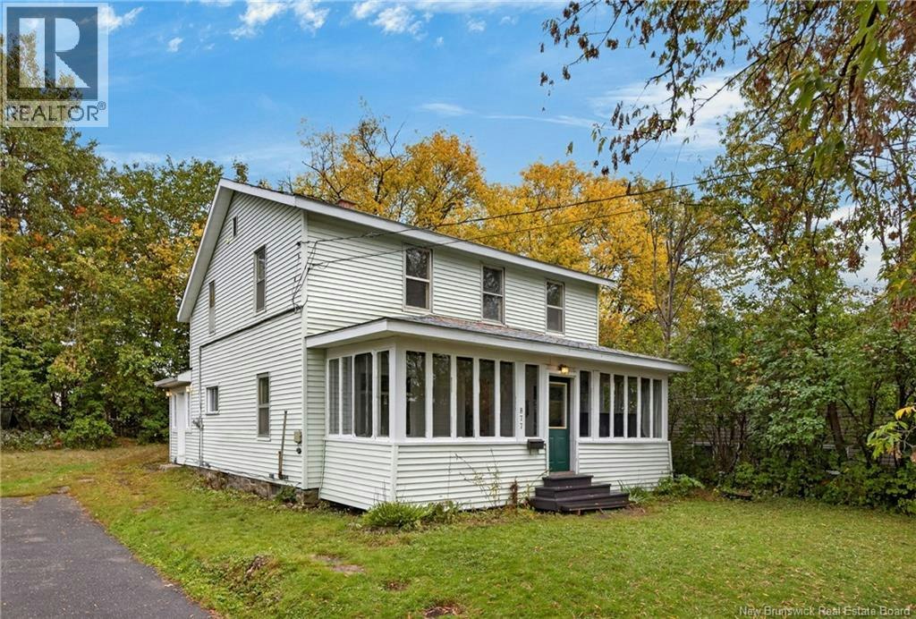 877 Barker Street, Fredericton, NB, E3A 3K4