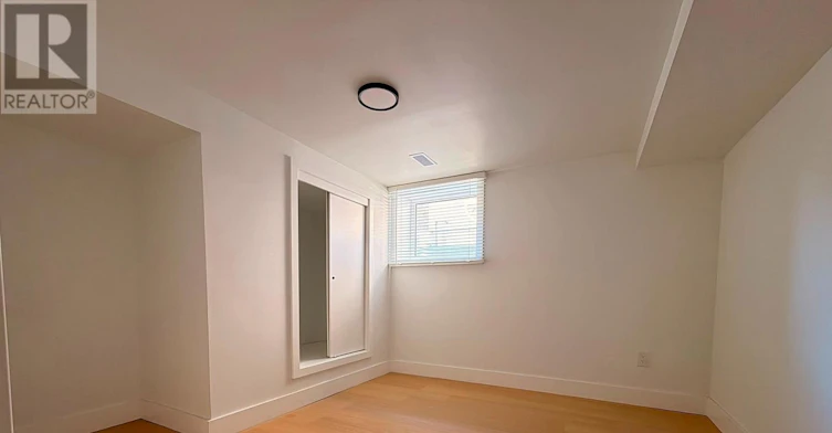 5261 Buchanan Avenue, Niagara Falls, ON, L2E 5A7 - 3