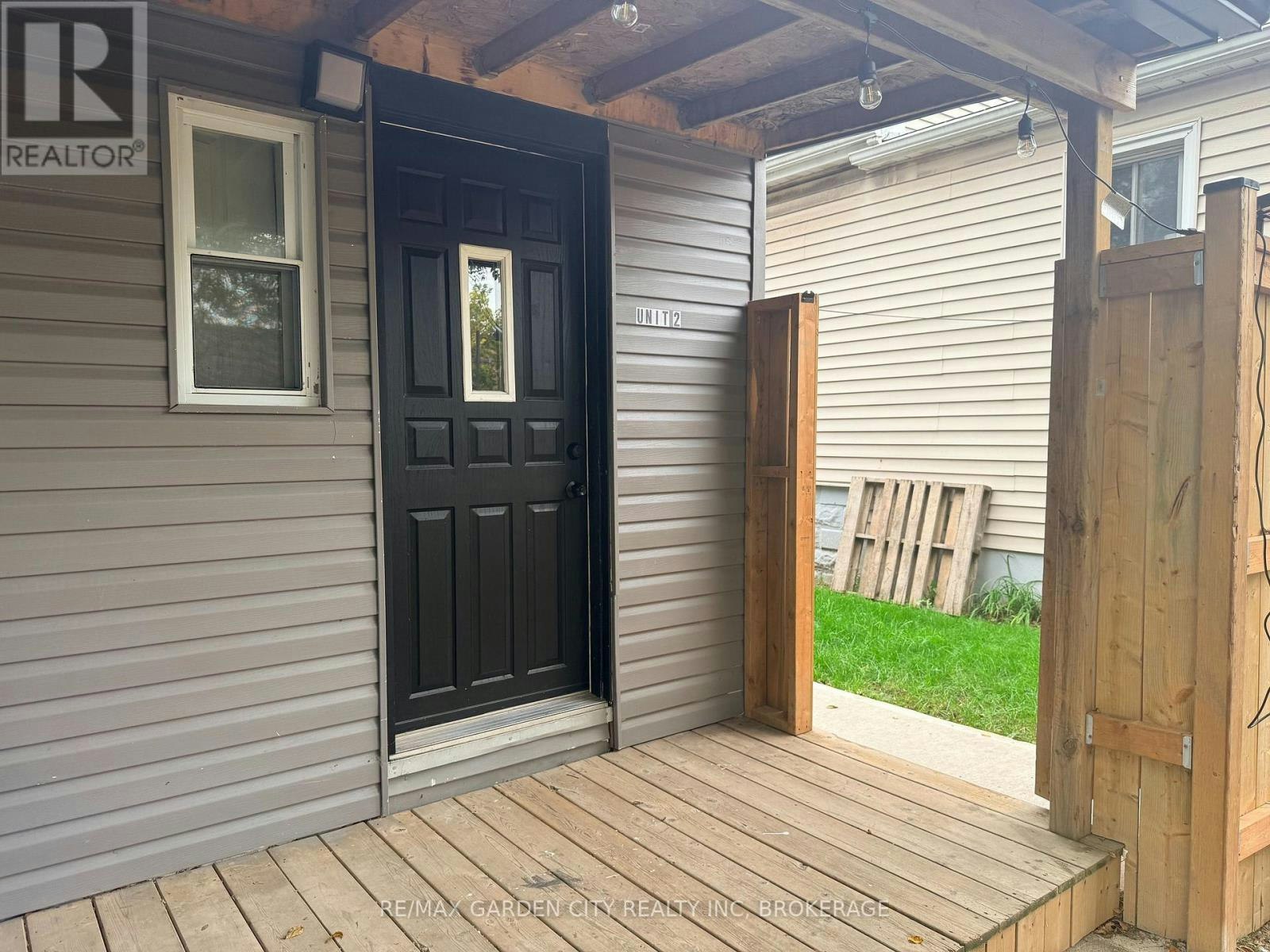5261 Buchanan Avenue, Niagara Falls, ON, L2E 5A7 - 14