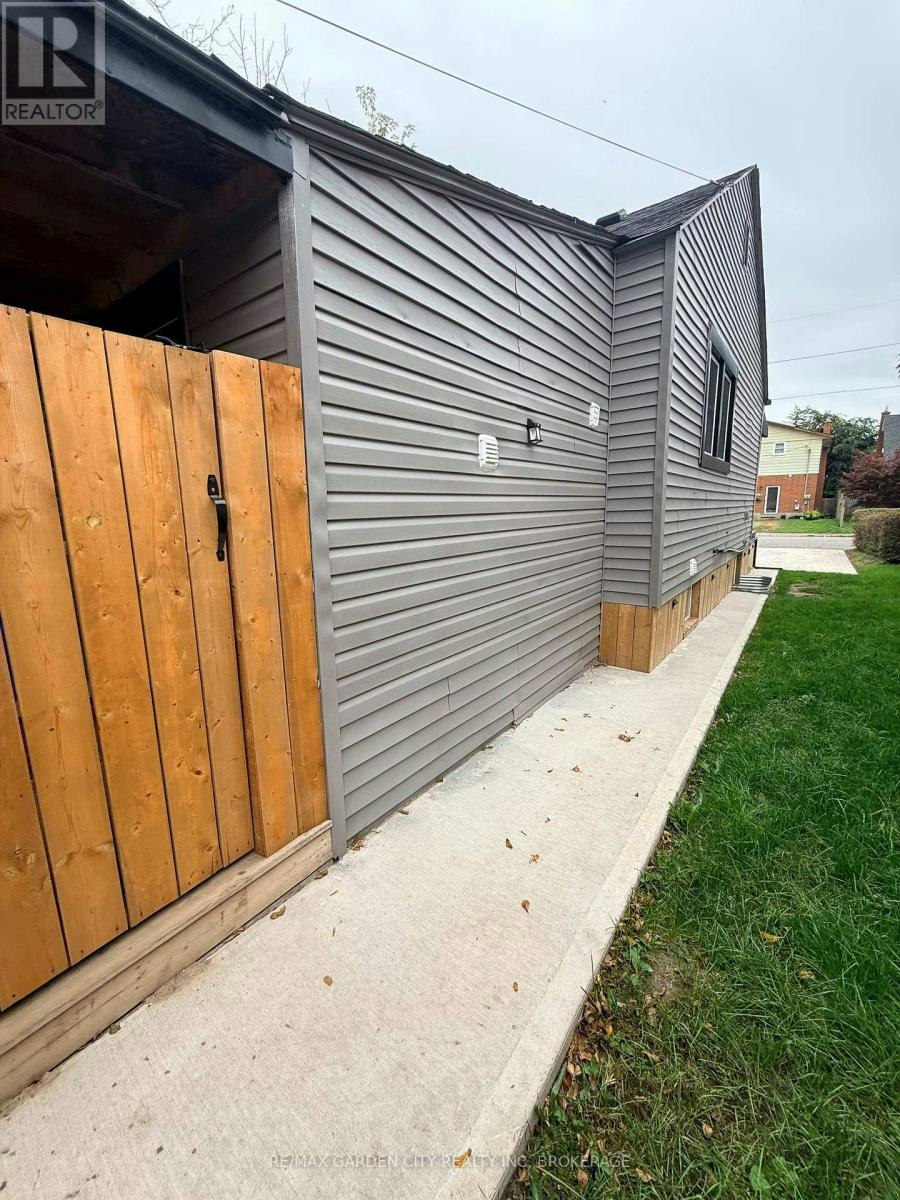5261 Buchanan Avenue, Niagara Falls, ON, L2E 5A7 - 15