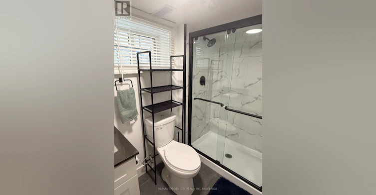 5261 Buchanan Avenue, Niagara Falls, ON, L2E 5A7 - 4