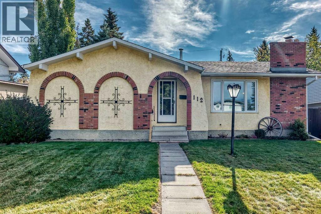 112 Queensland Place SE, Calgary, AB, T2J 4G8