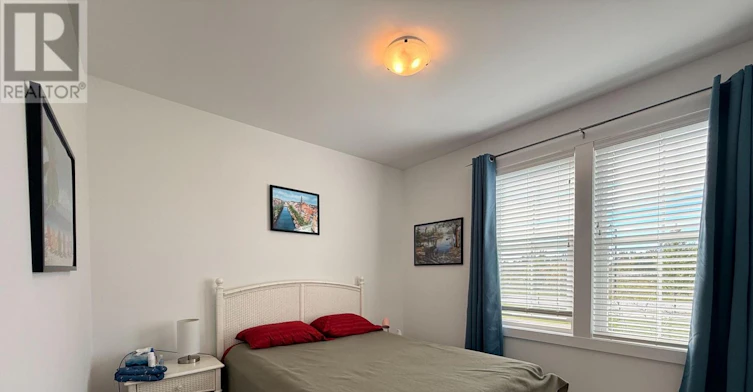 10 Samantha Lane, Midland, ON, L4R 0H4 - 18