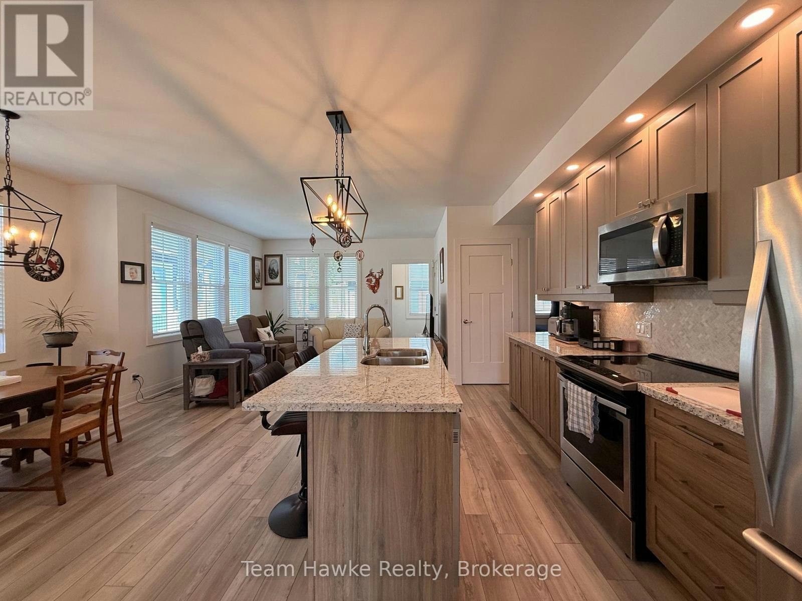10 Samantha Lane, Midland, ON, L4R 0H4 - 5