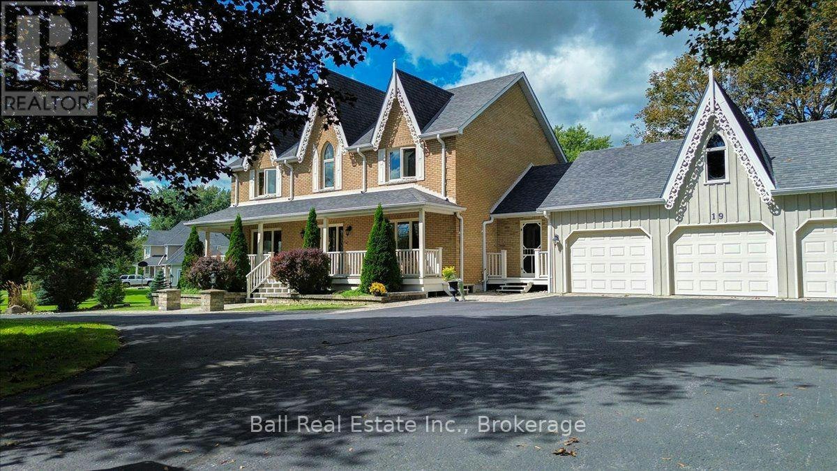 19 Castle Harbour Drive E, Scugog, ON, L9L 1P4
