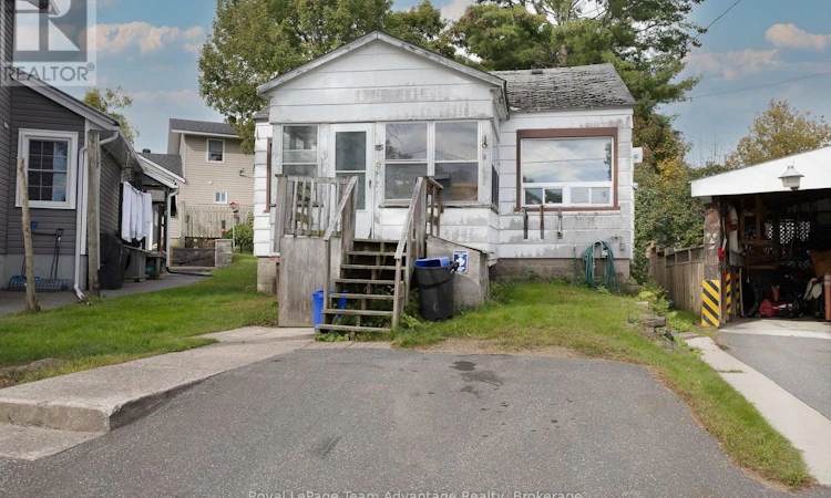 9 Elizabeth Court