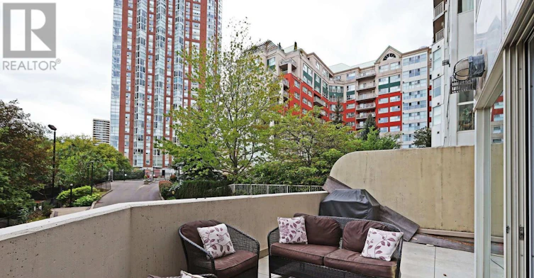 LC11-18 Concorde Place, Toronto, ON, M3C 3T9 - 19