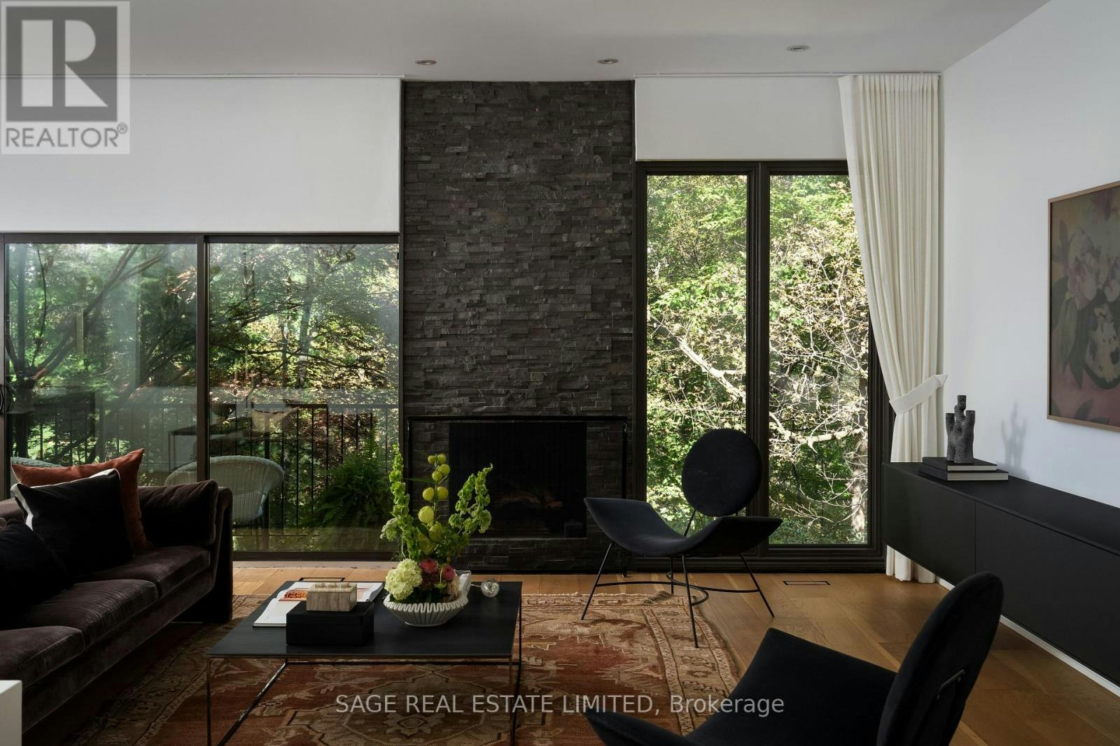20 Connable Drive, Toronto, ON, M5R 1Z8